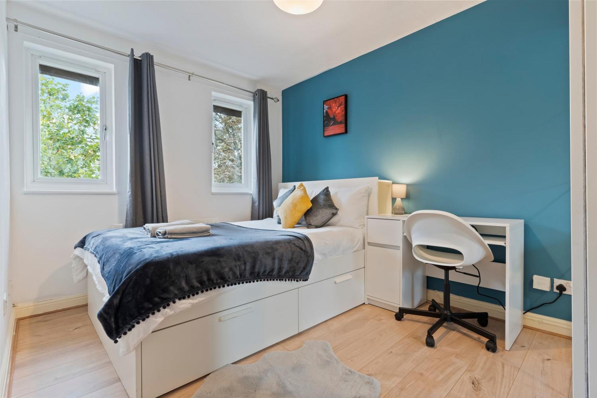 Lovely 4Br House In The City With Parking London Eksteriør billede