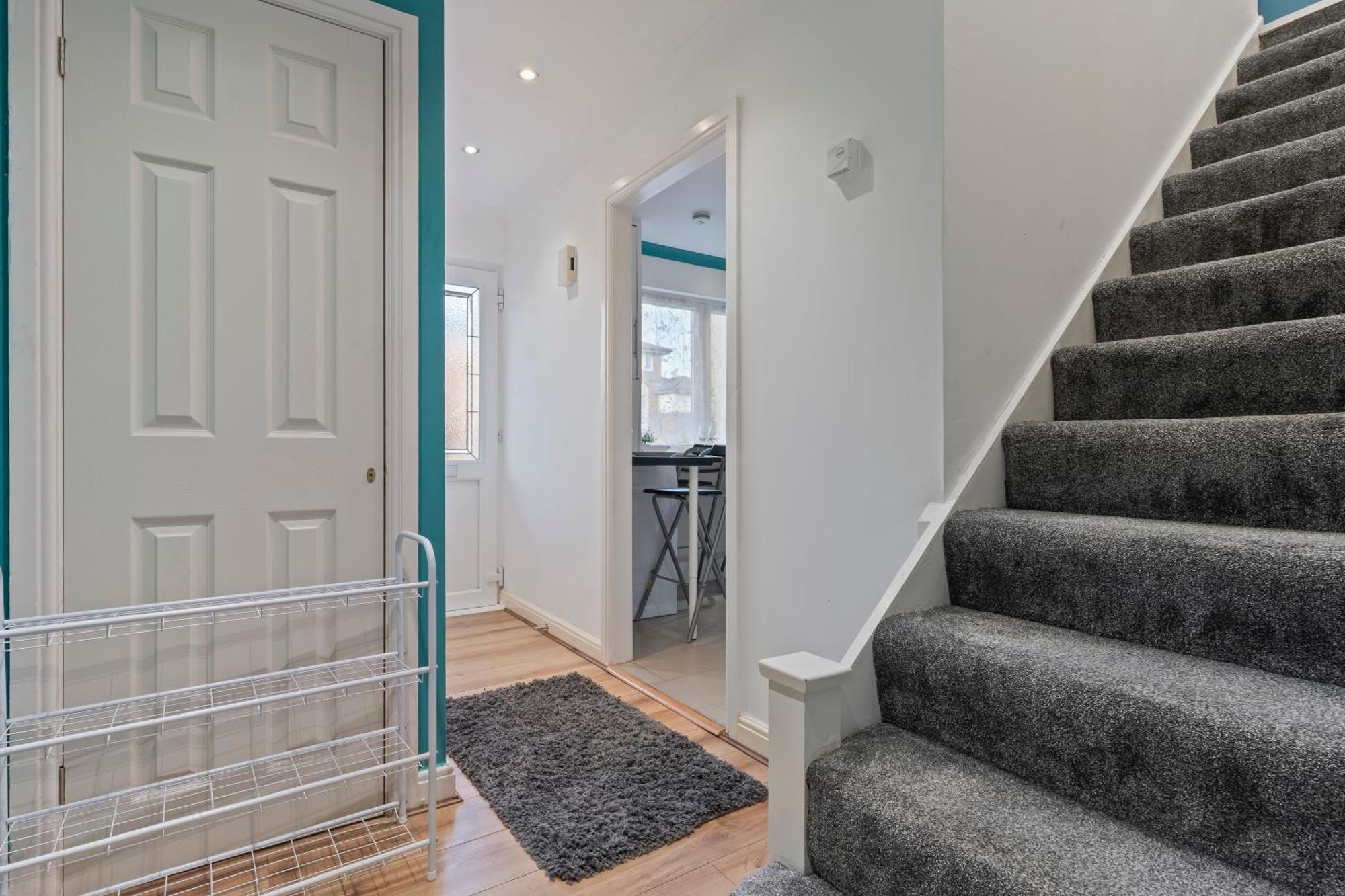 Lovely 4Br House In The City With Parking London Eksteriør billede